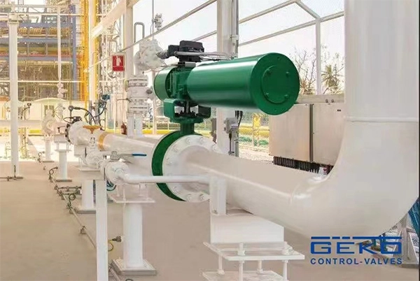 Отличительные особенности и области применения поворотных дисковых затворов с покрытием PFA